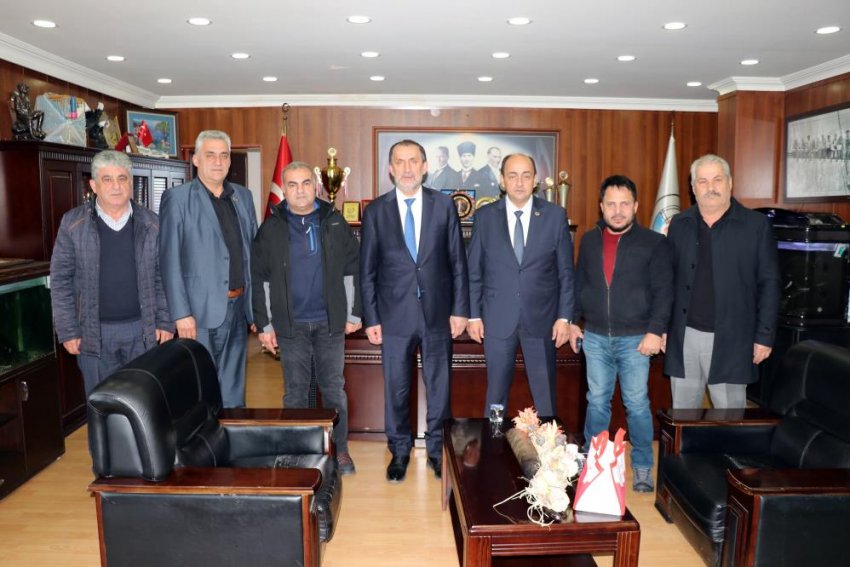 Demirtaş, Başkan Şahin ve beraberindeki iş insanlarını ağırladı