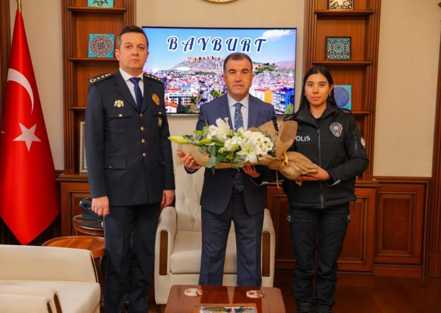 Bayburt'ta Polis Haftası ziyareti