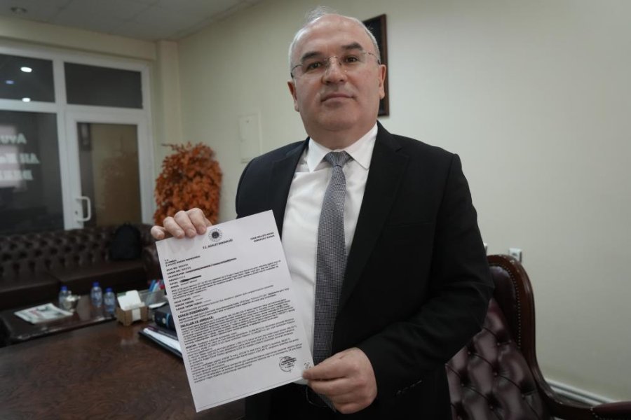 Yapay zekâyla sahte mahkeme belgesi düzenleyip dolandırmaya çalıştılar
