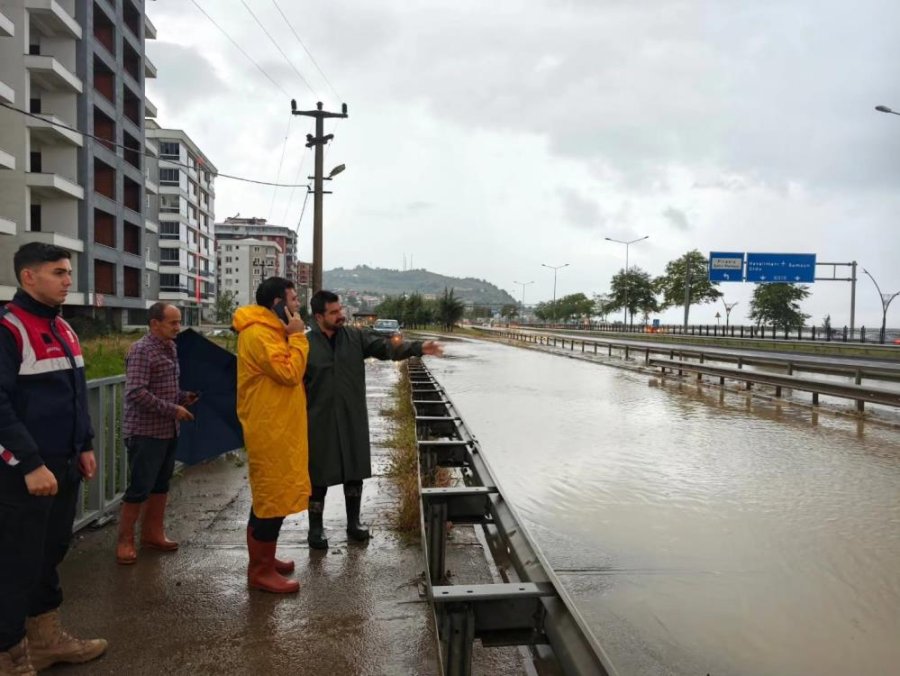 Giresun’da sağanak yağış 2,2 milyon liralık zarara neden oldu